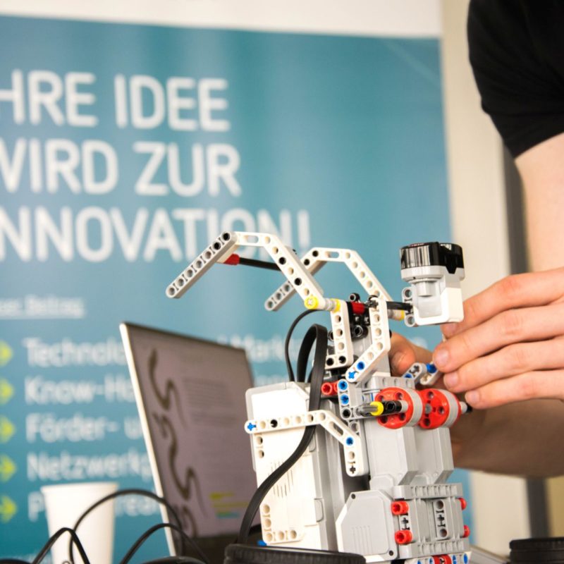 Hackday Lego Robot Battle