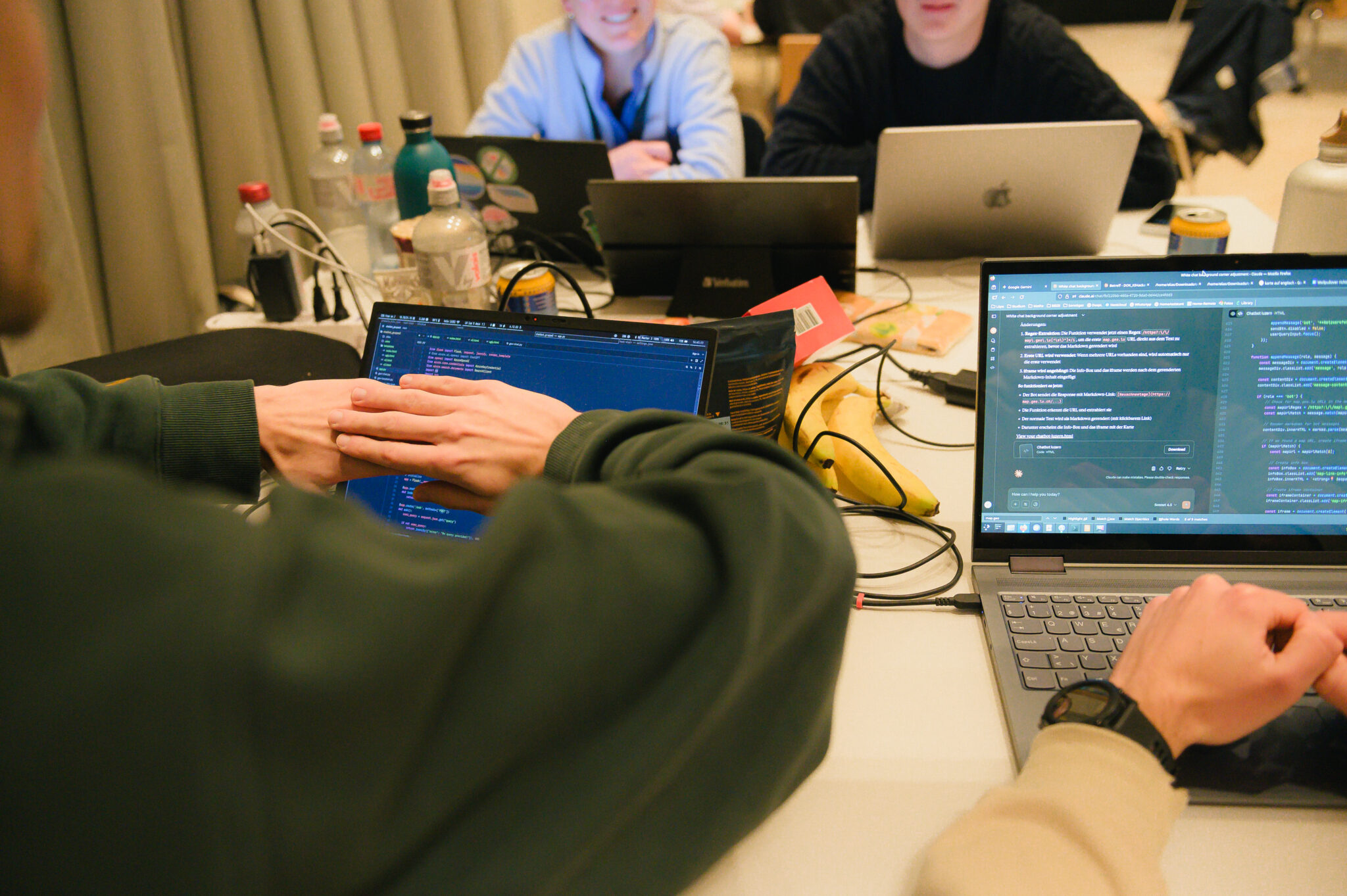 Studierende wetteifern beim HackSTAIR 2025